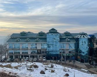 Faletti's Grand Hotel Murree - Murree - Edificio