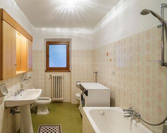 빌라 키아푸차 - 스테이인코르티나 - 산비토 디카도레 - 욕실