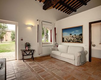 Tenuta Pianirossi - Cinigiano - Living room