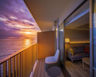 Atami Korakuen Hotel - Atami - Balcony