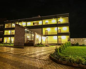 Hotel The Cult - Hubli - Edificio