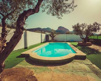 Posada Peñarubia - Peñarrubia - Piscina