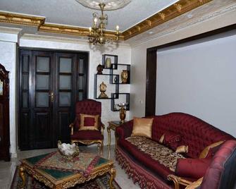 Crystal pyramid inn - Kairo - Olohuone