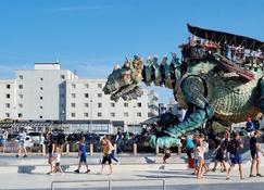 La plage Superbe studio refait à neuf - Calais - Building