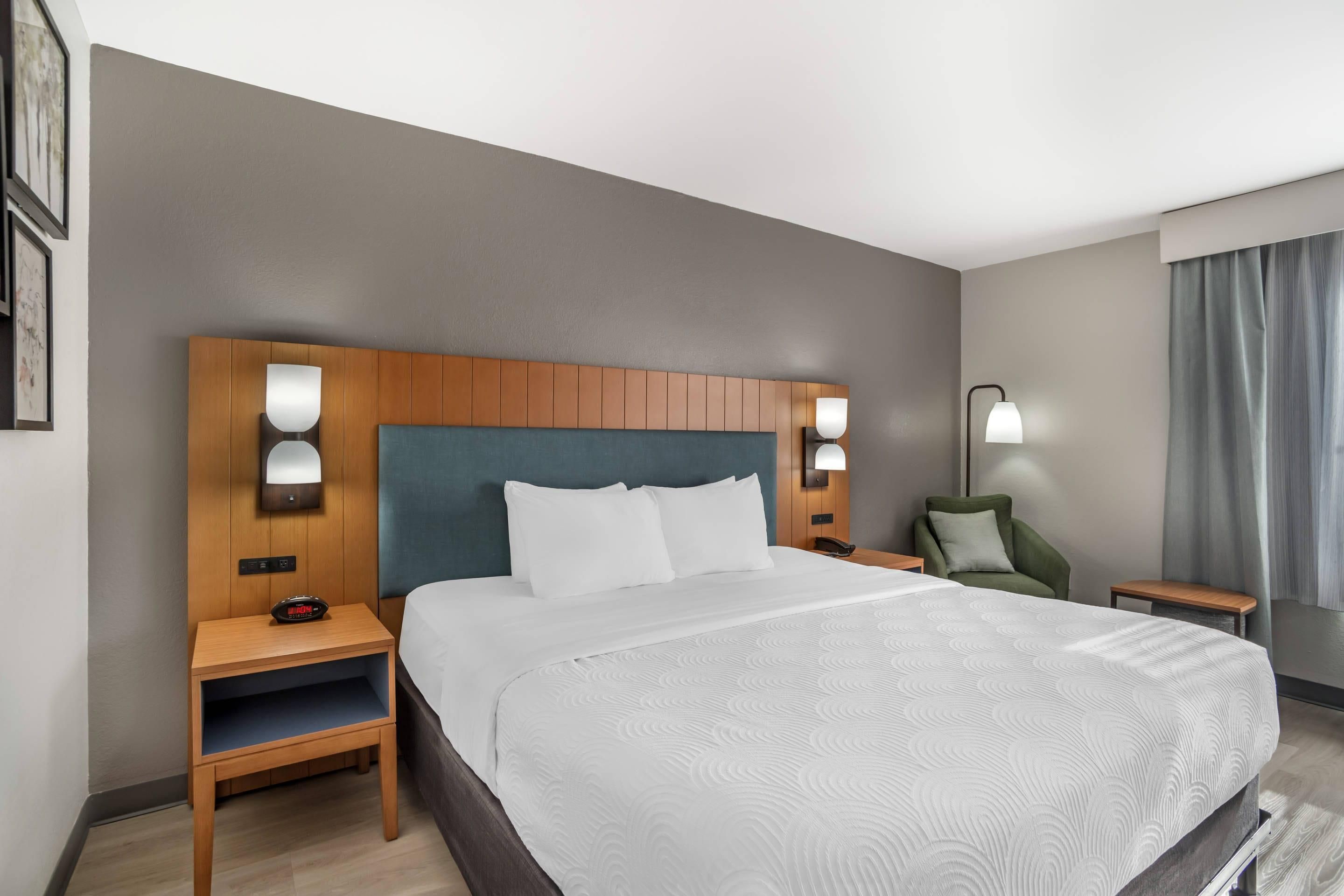 Country Inn & Suites Shelby, NC - Shelby - Schlafzimmer