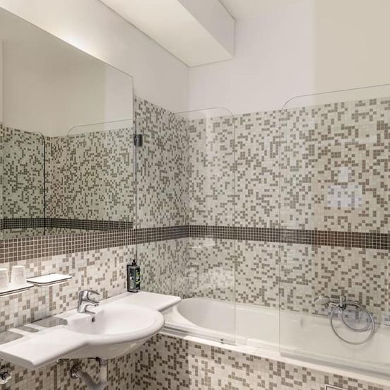 B&b Hotel Modena image 1
