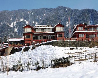 Pahalgam Hotel - Pahalgam - Building