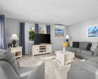 Cape Cod Waterfront with Stunning Views - Buzzards Bay