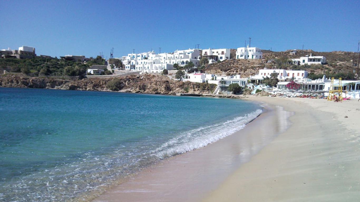 Mina Beach