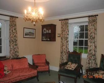 Elmfield - Okehampton - Living room