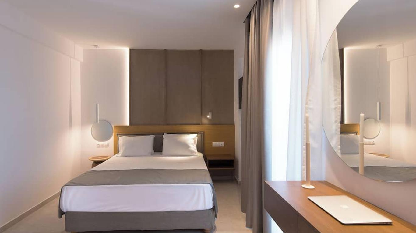Nami Hotel & Suites