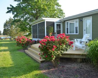The Cottage at Heron Cove - Cambridge - Building