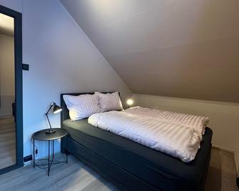 Rjukan Sentrum Apartments No 1 - Rjukan - Camera da letto