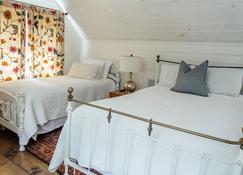 Modern Cabin By Bear Lake - Cookeville - Bedroom