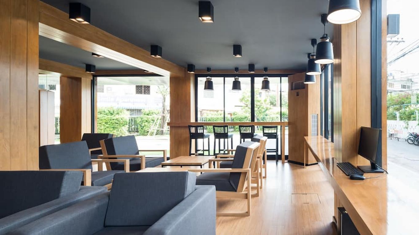 Asana Hotel & Residence