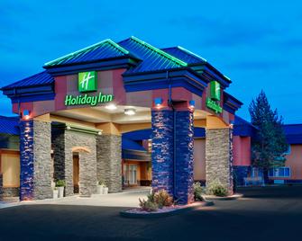 Holiday Inn Hinton - Hinton - Rakennus