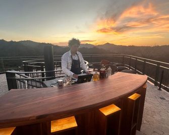 Suitree Experience Hotel - Sardinal - Balcony