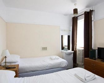 Bird In Hand - Henlow - Habitación