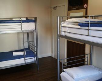 Lynden Court Hotel - Bournemouth - Bedroom