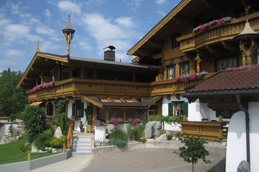 Gästehaus Grauss - תירזה - בניין