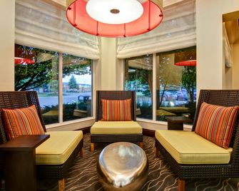 Hilton Garden Inn Toronto/Burlington - Burlington - Lobby