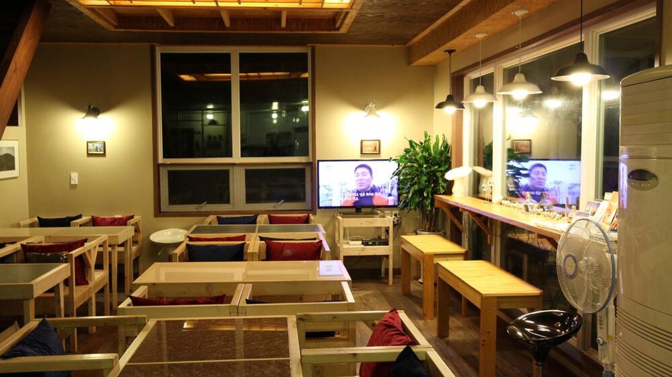 كيمز كابين جيست هاوس