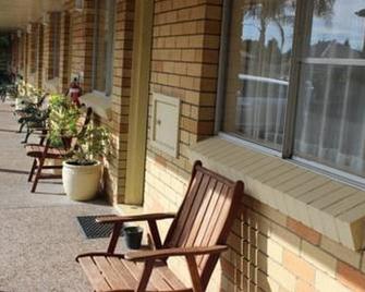 Cessnock Vintage Motor Inn - Cessnock - Patio