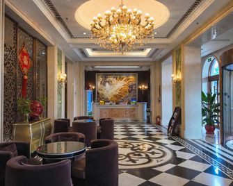 Taizhou Causeway Bay Holiday Inn - Taizhou - Lobby