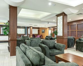 Mesut Hotel - אלניה - לובי