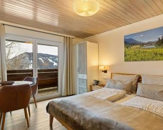 Double room with shower, WC - Pension Gsenger - Ramsau am Dachstein - Habitación