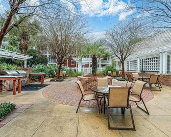 Seashell Shuffle at Sandestin Pilot House - Destin - Hàng hiên