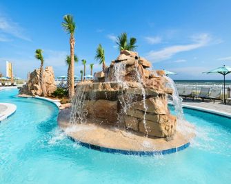 SpringHill Suites by Marriott Panama City Beach Beachfront - Panama City Beach - Pool
