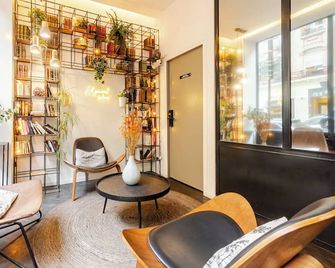Atypik Hôtel - Clichy - Olohuone