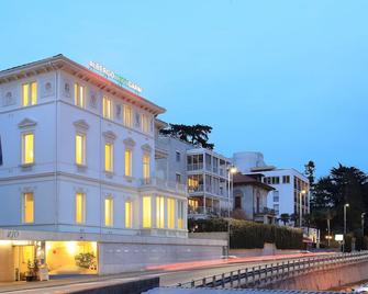 Hotel Rio Muralto - לוקרנו - בניין