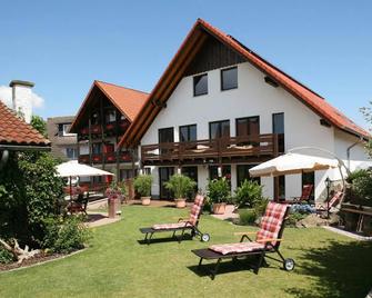 Landhotel Teuteberg - Bad Arolsen - Patio