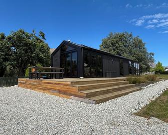 Fox Lodge Luxe Alpine Living - Glenorchy - Edificio