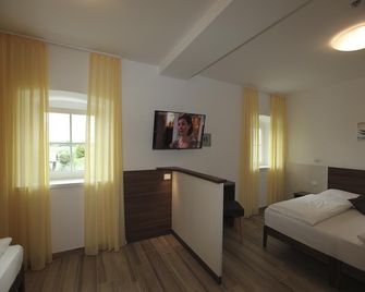 Hotel Stampfer B&B - Leifers