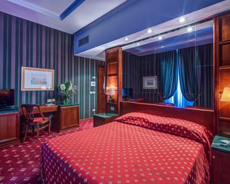 Atlante Garden Hotel - Roma - Habitación