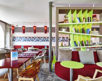 ibis Styles Bayonne Centre Gare - Bayonne - Bar