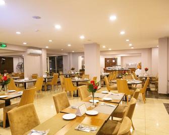 Ah Hotel & Conference - Accra - Restaurace