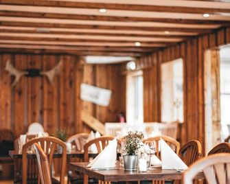 Hensbacka Hotell - Munkedal - Restaurante