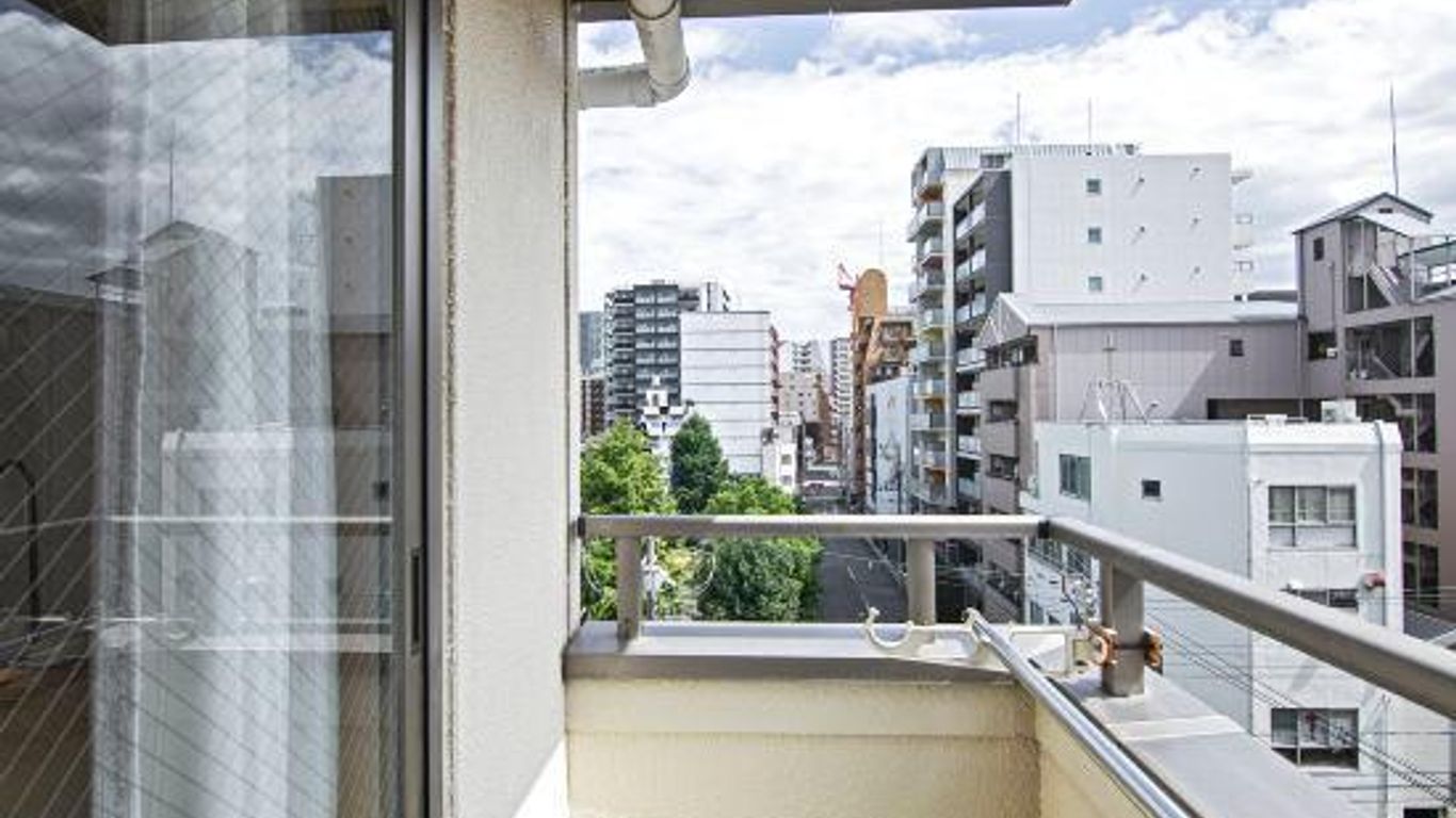 Daikoku Apartment 7f 3 Minjr Imamiya/Daikokucho St/Veranda