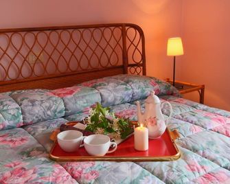 Farmhouse in Sorano SwimmingPool Terrace Barbecue - Sorano - Bedroom