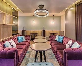 Premier Inn London Angel Islington - Londres - Lounge