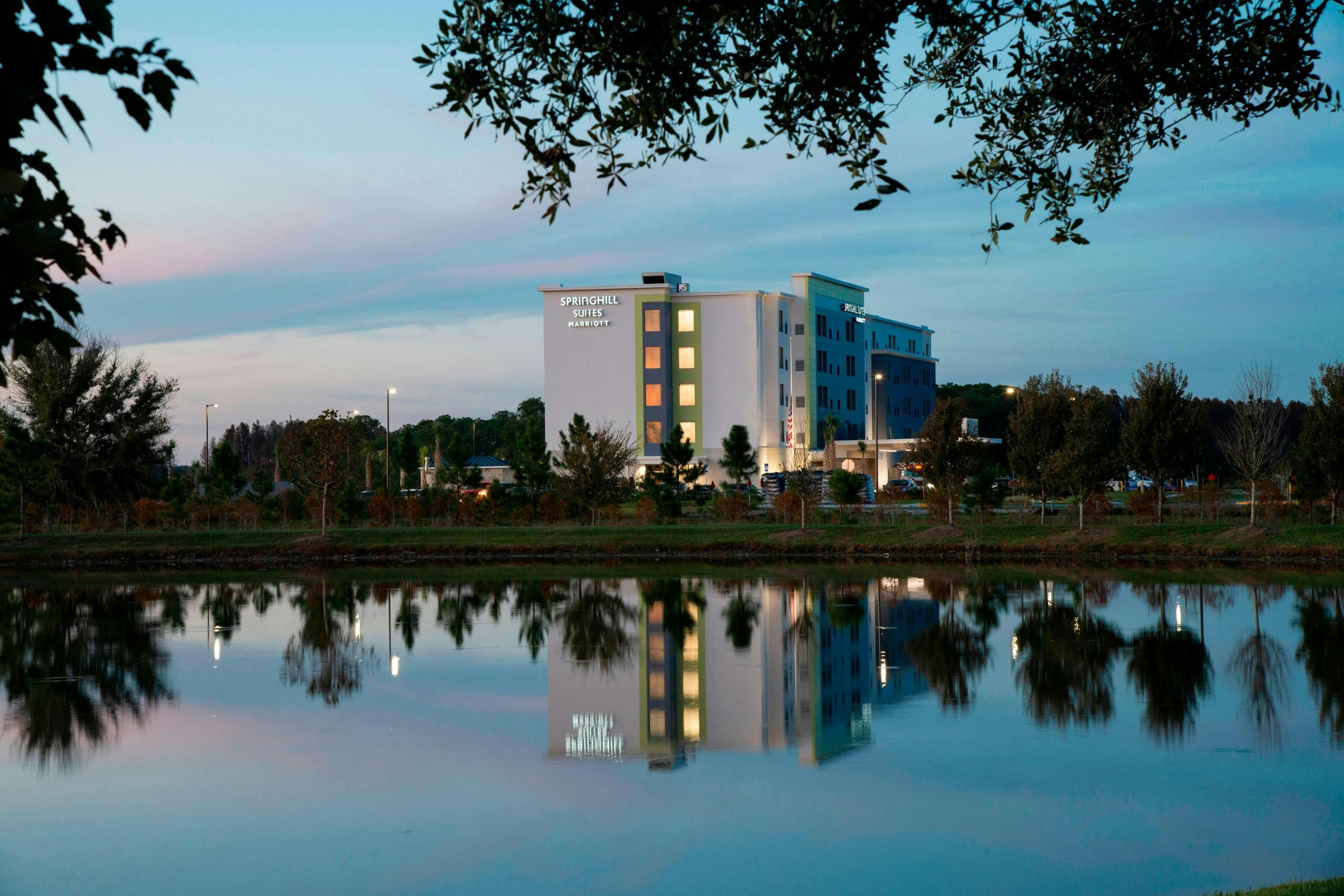 Springhill Suites By Marriott Tampa Suncoast Parkway - Land O' Lakes - Gebäude