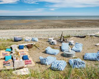 Haida Gwaii Glamping Co. - Tlell - Beach