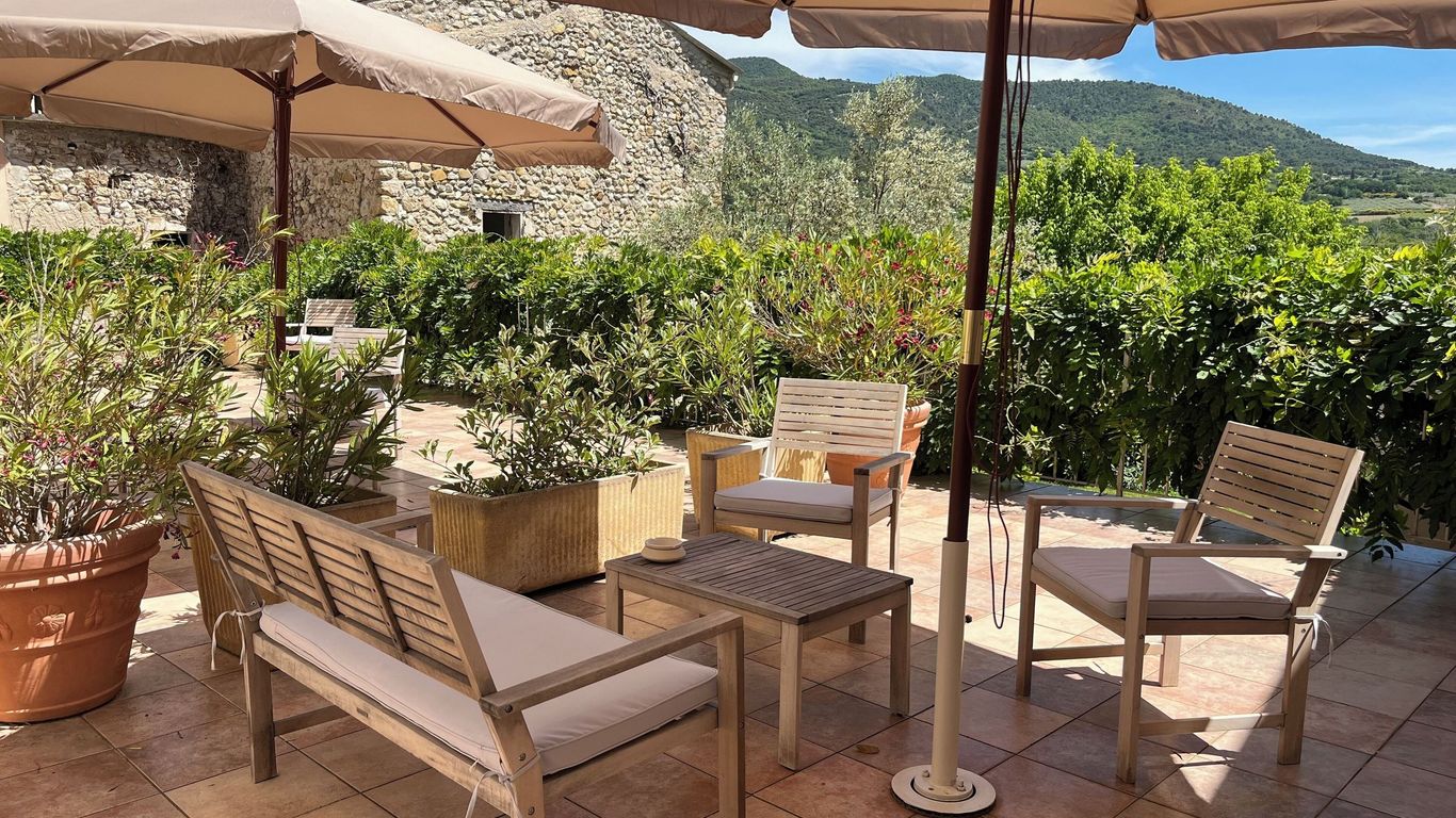 Logis Hôtel La Bastide des Monges