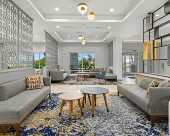 TownePlace Suites by Marriott Cape Canaveral Cocoa Beach - Cape Canaveral - Lounge