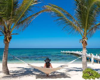 Wyndham Reef Resort - East End - Plajă