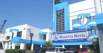 Regatta Residence Hotel - אילוילו סיטי